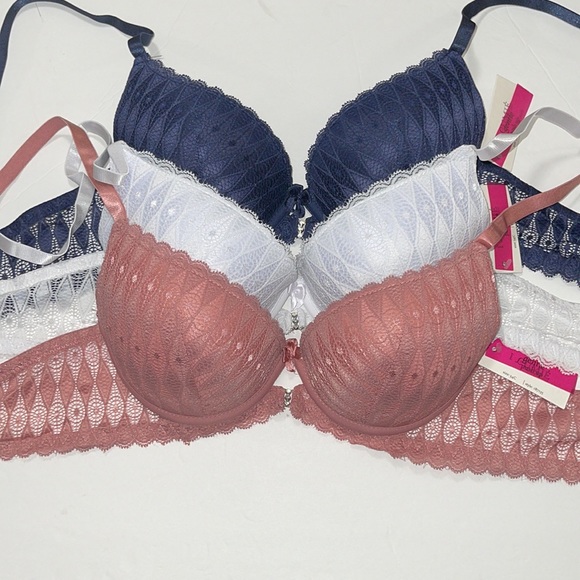 Bundle 3 pieces Lace Push Up Gentle Bra 3 Hooks.  Brand Ilys Lumie. NWT. - Picture 7 of 16